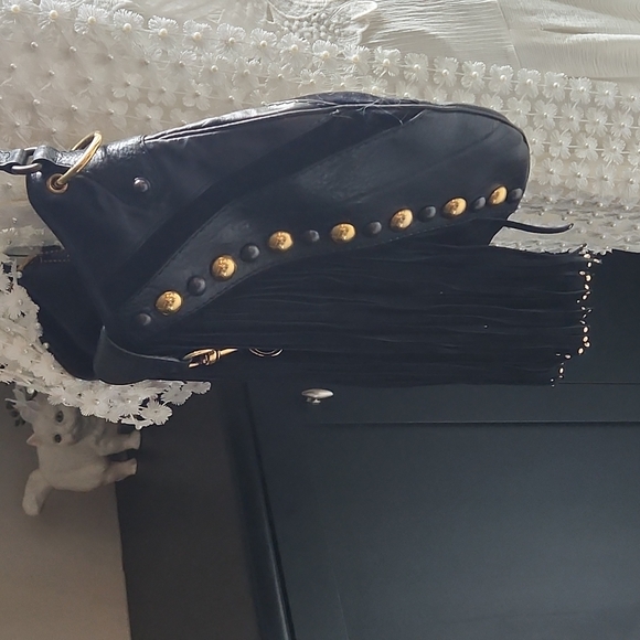 Authentic Gucci Babouska Black Leather Hobo Shoulder Bag - Picture 5 of 17